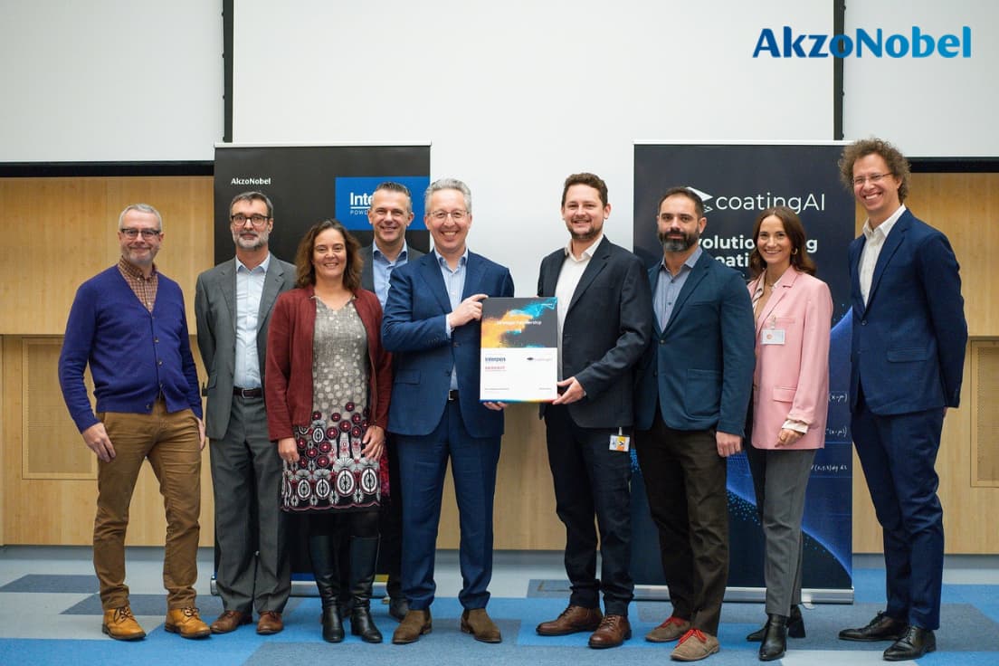 AkzoNobel innovation partnership team
